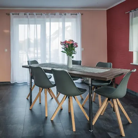 90 Qm Wohnung, 3 Zimmer, Balkon & Grosse Kueche - In Seenaehe, Schnell In Der Stadt Leipzig Exterior photo