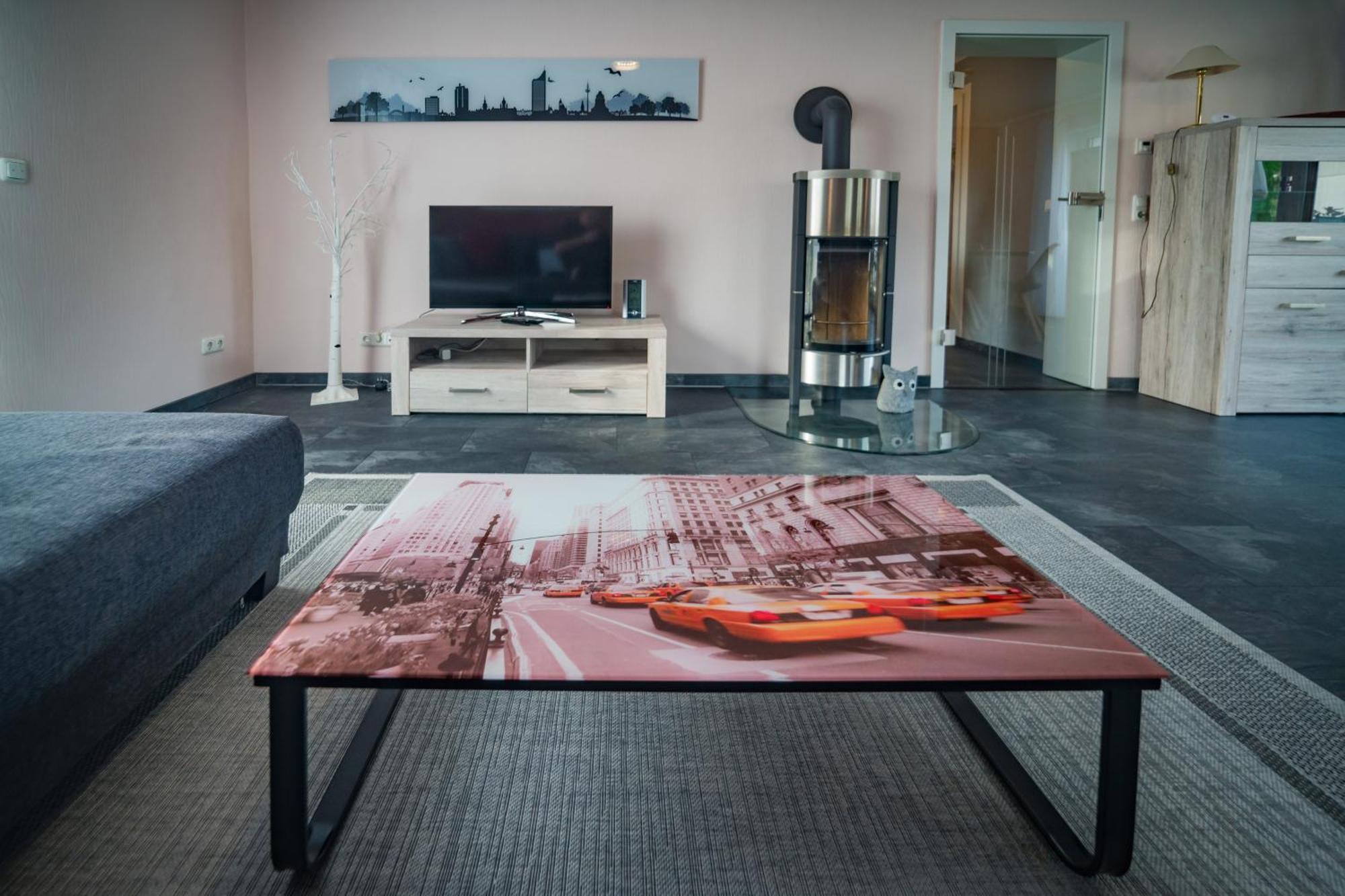 90 Qm Wohnung, 3 Zimmer, Balkon & Grosse Kueche - In Seenaehe, Schnell In Der Stadt Appartamento
