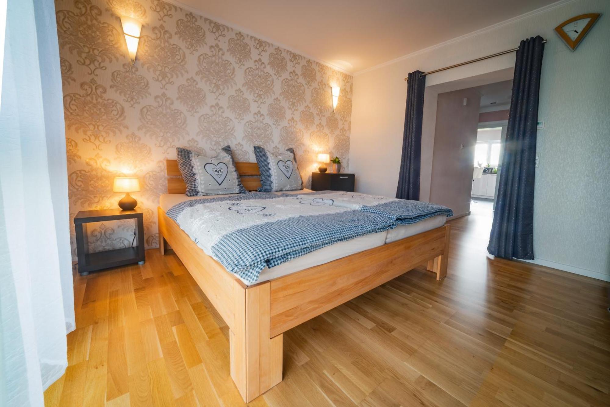 90 Qm Wohnung, 3 Zimmer, Balkon & Grosse Kueche - In Seenaehe, Schnell In Der Stadt * Leipzig